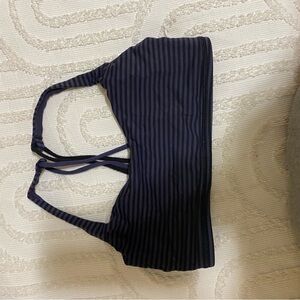Lululemon bra